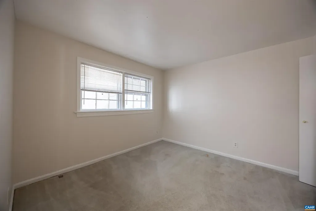 13 Georgetown Green Charlottesville VA 22901