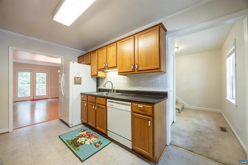 13 Georgetown Green Charlottesville VA 22901