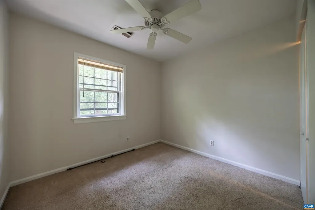 13 Georgetown Green Charlottesville VA 22901