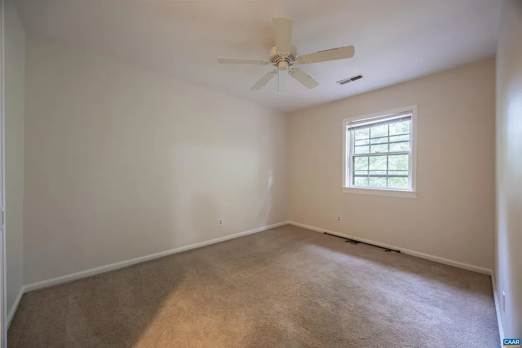 13 Georgetown Green Charlottesville VA 22901