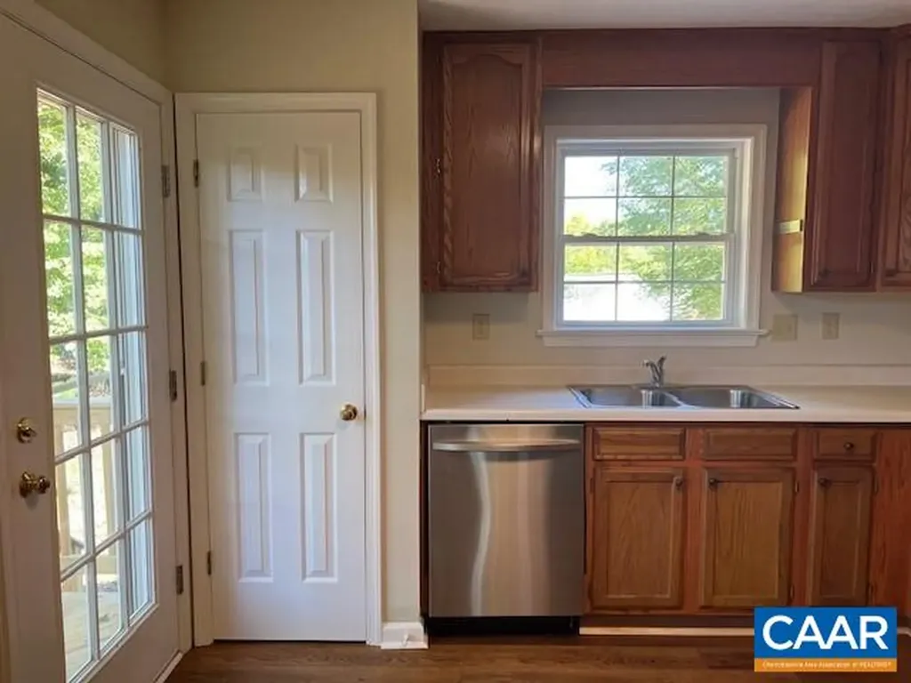 1694 Banyan Court Charlottesville VA 22911