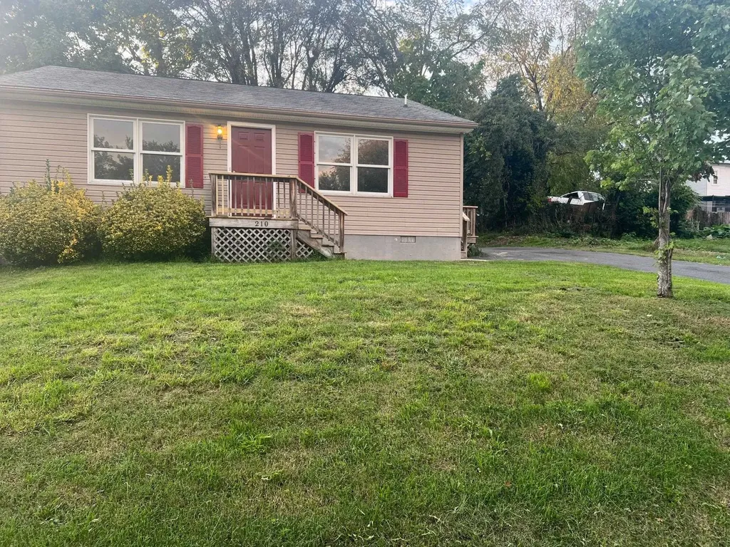 210 Hamrick Street Staunton VA 24401