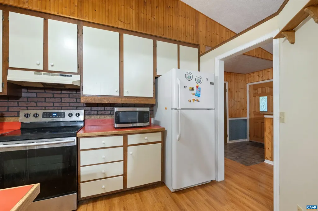 875 Jefferson Drive Palmyra VA 22963