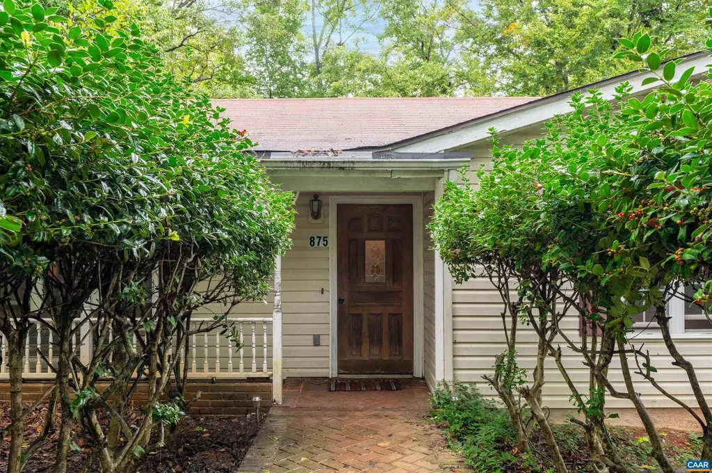 875 Jefferson Drive Palmyra VA 22963