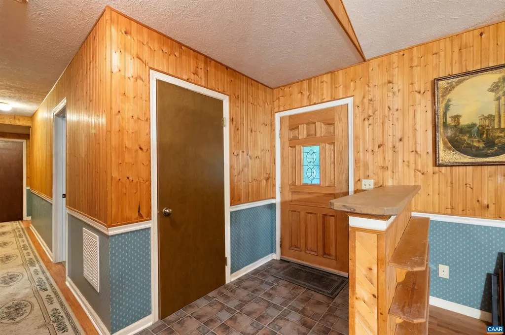 875 Jefferson Drive Palmyra VA 22963