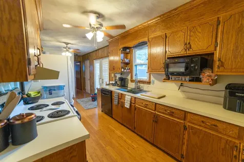 802 Ninth Street Shenandoah VA 22849