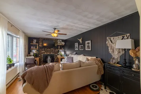 802 Ninth Street Shenandoah VA 22849