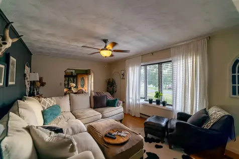 802 Ninth Street Shenandoah VA 22849