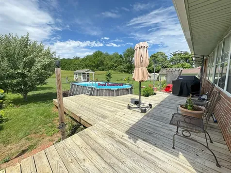 699 Old White Hill Road Stuarts Draft VA 24477