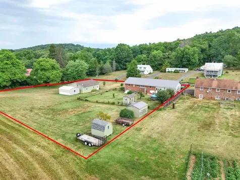 699 Old White Hill Road Stuarts Draft VA 24477