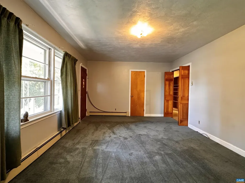 1704 Old Brook Road Charlottesville VA 22901