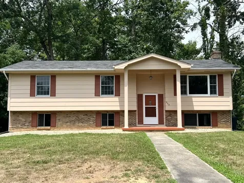 575 Hilltop Drive Staunton VA 24401