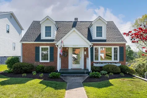 1609 Terrace Street Staunton VA 24401