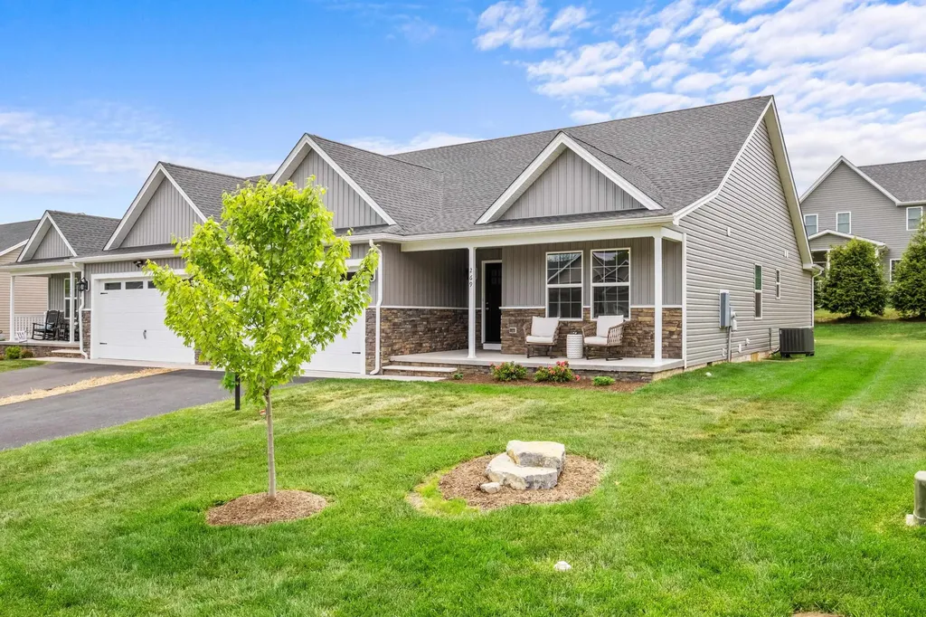 269 Jocelyn Lane Waynesboro VA 22980