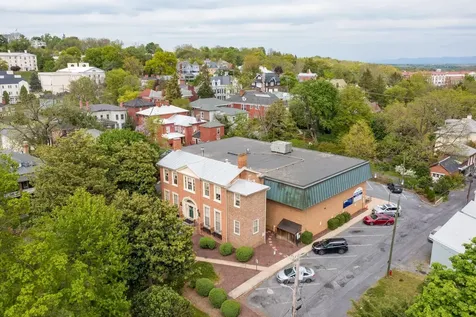 19 Market Street S Staunton VA 24401