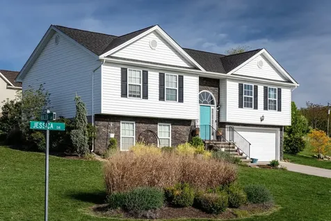100 Jessica Drive Penn Laird VA 22846