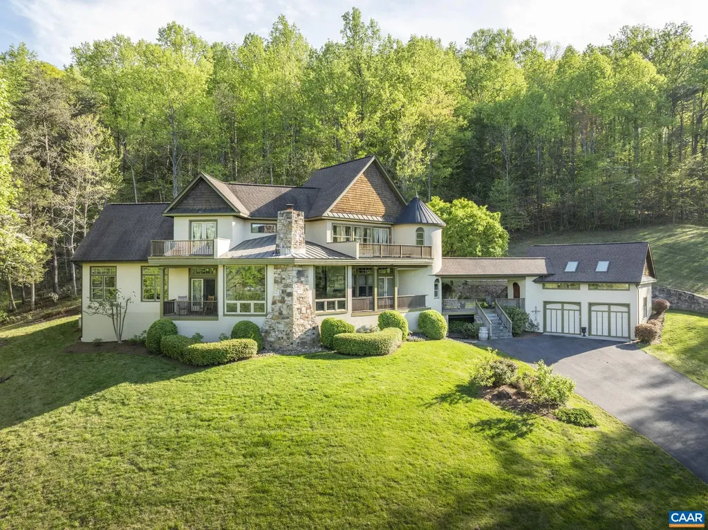 94 Lexington Court Stanardsville VA 22973