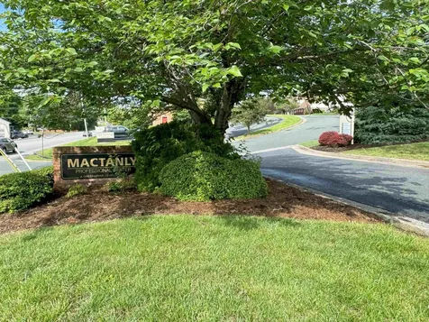 100 Mactanly Place Staunton VA 24401