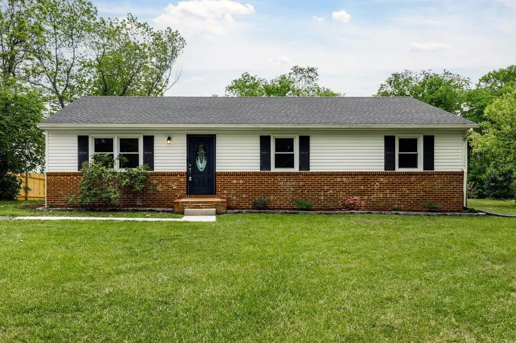 422 Cedar Green Road Staunton VA 24401
