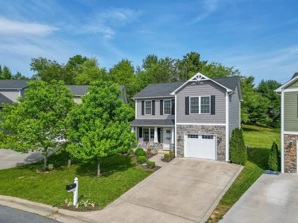 240 Dylan Circle Bridgewater VA 22812