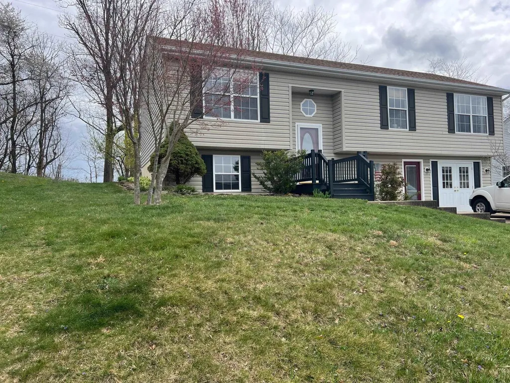 209 Greenwood Road Staunton VA 24401
