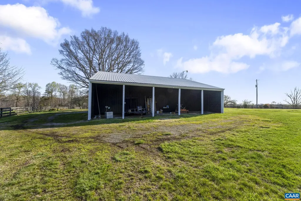 912 Shores Road Palmyra VA 22963