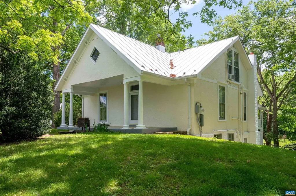 2605 High Fields Road Keswick VA 22947