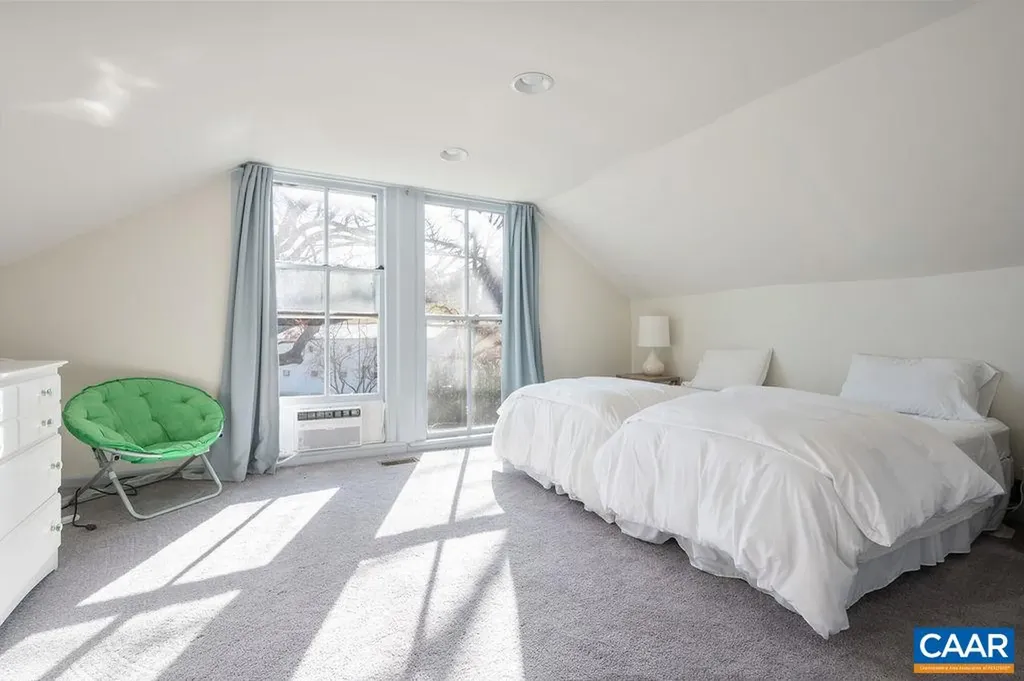 2605 High Fields Road Keswick VA 22947