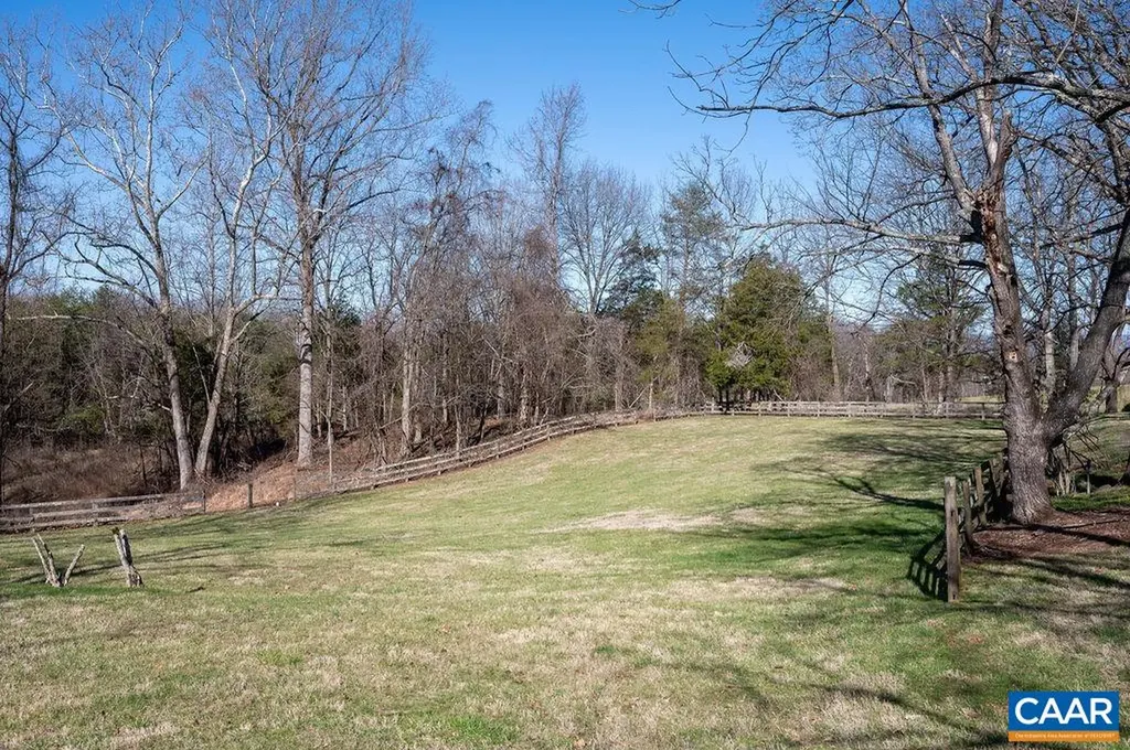 2605 High Fields Road Keswick VA 22947