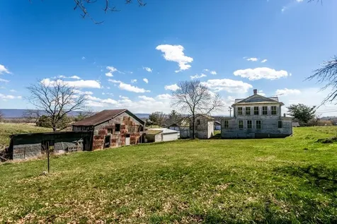 253 Church Street Timberville VA 22853