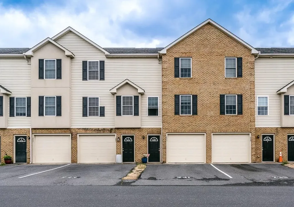 241 Telluride Drive Broadway VA 22815