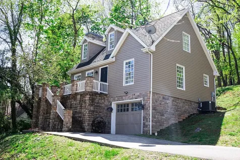 244 Fillmore Street Staunton VA 24401