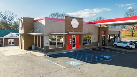 601 4th Street Shenandoah VA 22849
