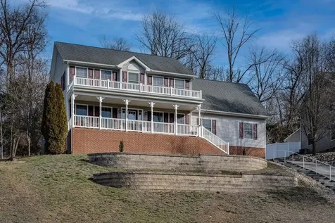 1841 Manor Drive Harrisonburg VA 22801