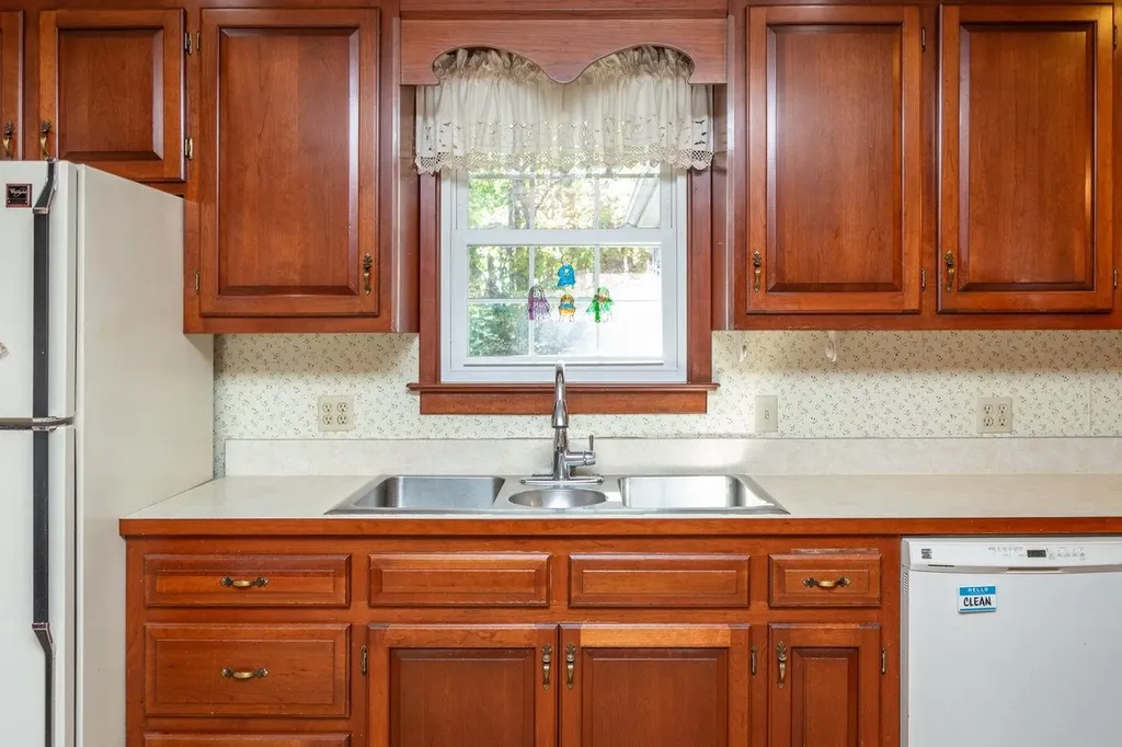 71 First Street Fishersville VA 22939