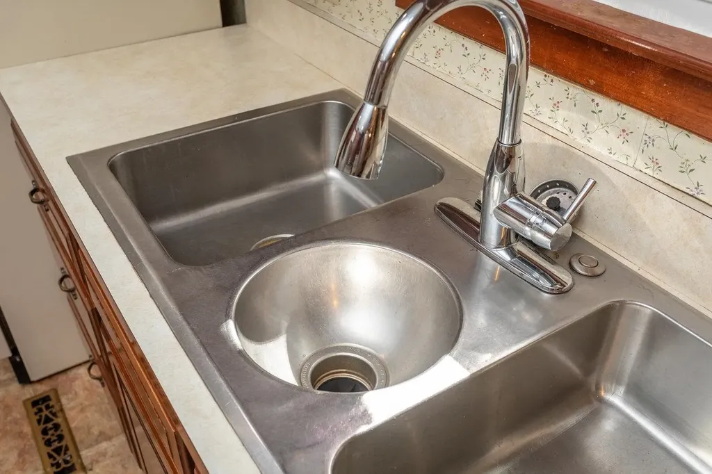 71 First Street Fishersville VA 22939