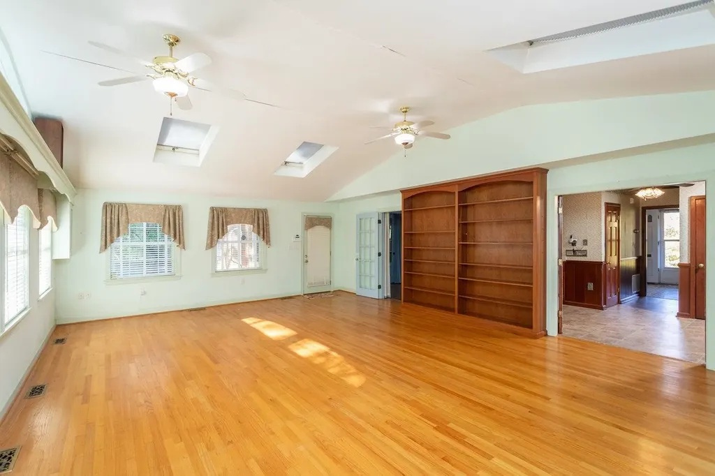 71 First Street Fishersville VA 22939