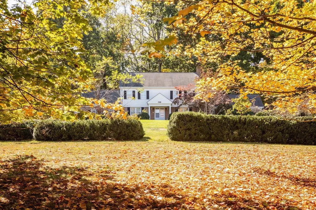 71 First Street Fishersville VA 22939