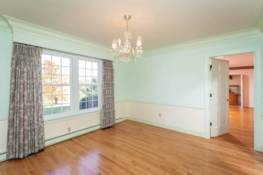 71 First Street Fishersville VA 22939