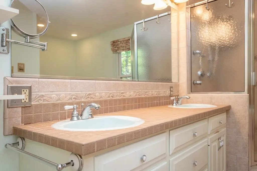 71 First Street Fishersville VA 22939