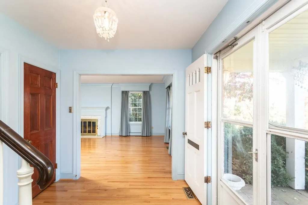 71 First Street Fishersville VA 22939