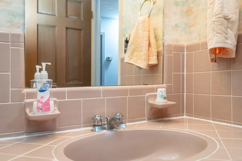 71 First Street Fishersville VA 22939