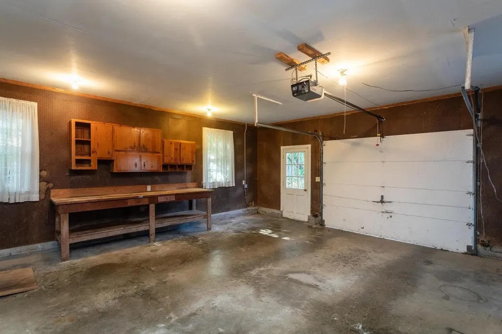 71 First Street Fishersville VA 22939