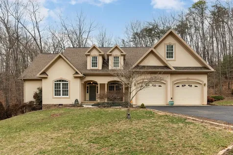 75 Robindale Court Buena Vista VA 24416