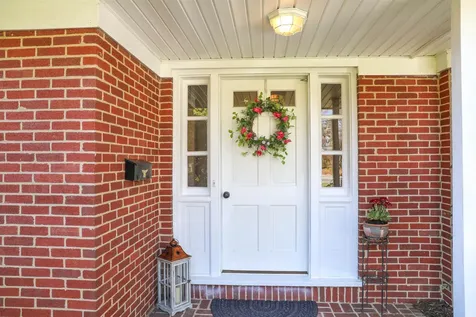 776 Rosser Avenue Waynesboro VA 22980