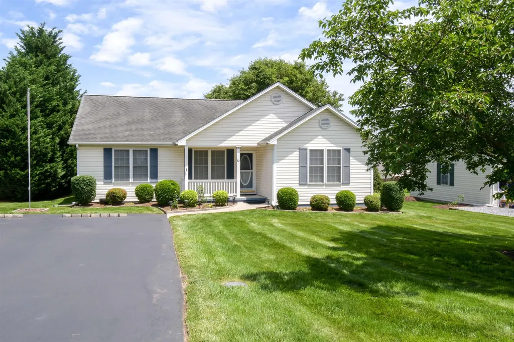 82 Lofton Drive Weyers Cave VA 24486