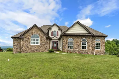 115 Fairfield Estates Drive Raphine VA 24472