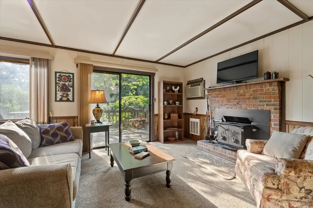 140 Rocky Mountain Lane New Market VA 22844