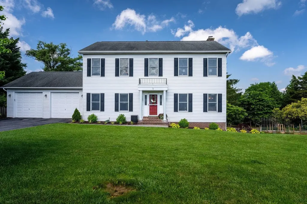 870 Mockingbird Drive Harrisonburg VA 22802