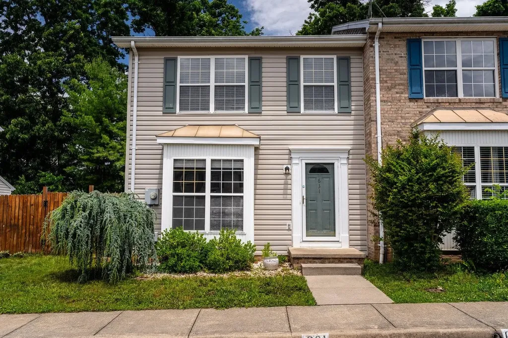631 Stonewall Drive Harrisonburg VA 22801